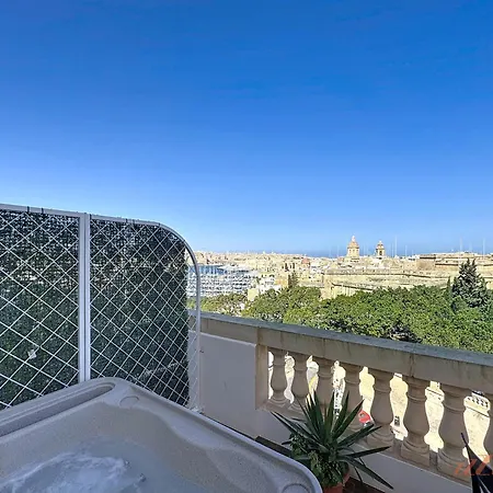 Bed and Breakfast Yolanda Boutique By Zzzing