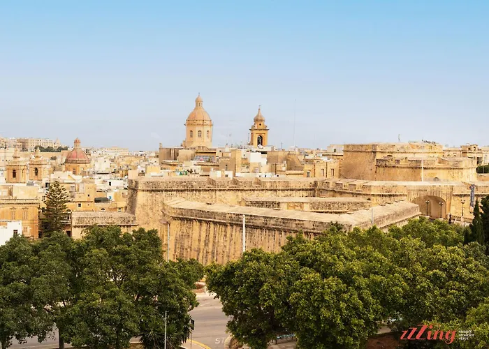 Yolanda Boutique By Zzzing Bed and Breakfast