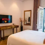 Yolanda Boutique By Zzzing Bed & Breakfast