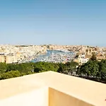 Bed and breakfast Yolanda Boutique By Zzzing Cospicua