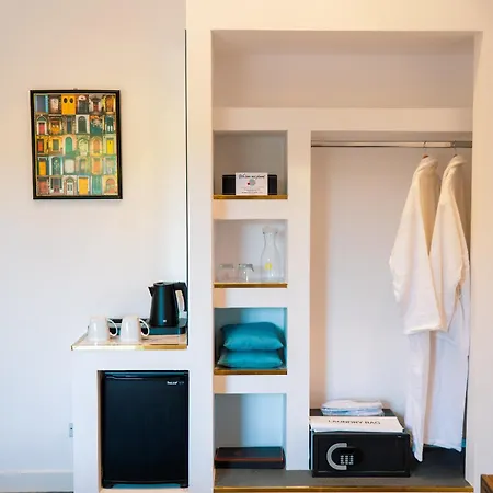 Yolanda Boutique By Zzzing Bed and Breakfast 4*