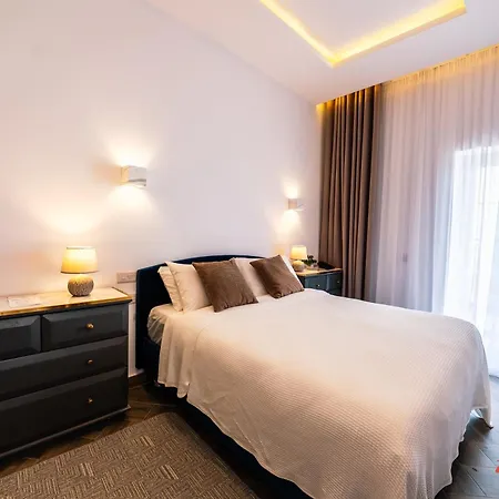 Yolanda Boutique By Zzzing 4*