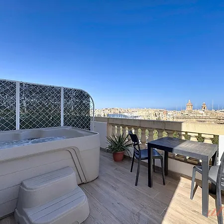 B&B Yolanda Boutique By Zzzing Cospicua