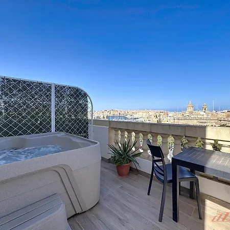 Yolanda Boutique By Zzzing 3* Cospicua