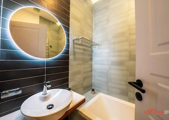 Yolanda Boutique By Zzzing B&B