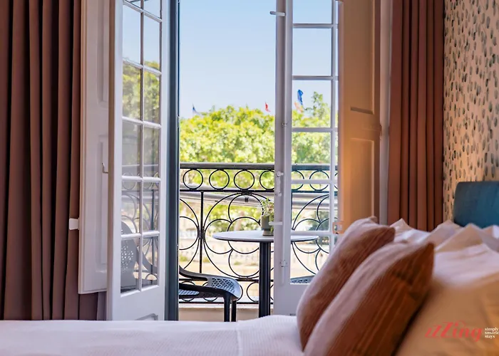 B&B Yolanda Boutique By Zzzing