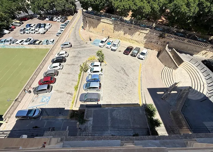 Yolanda Boutique By Zzzing B&B Cospicua